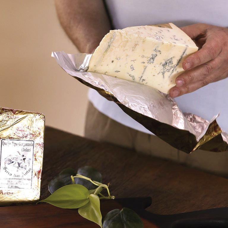 Queijo Tipo Gorgonzola Dolce Serra das Antas Fração 500g | Caixa 04 unidades