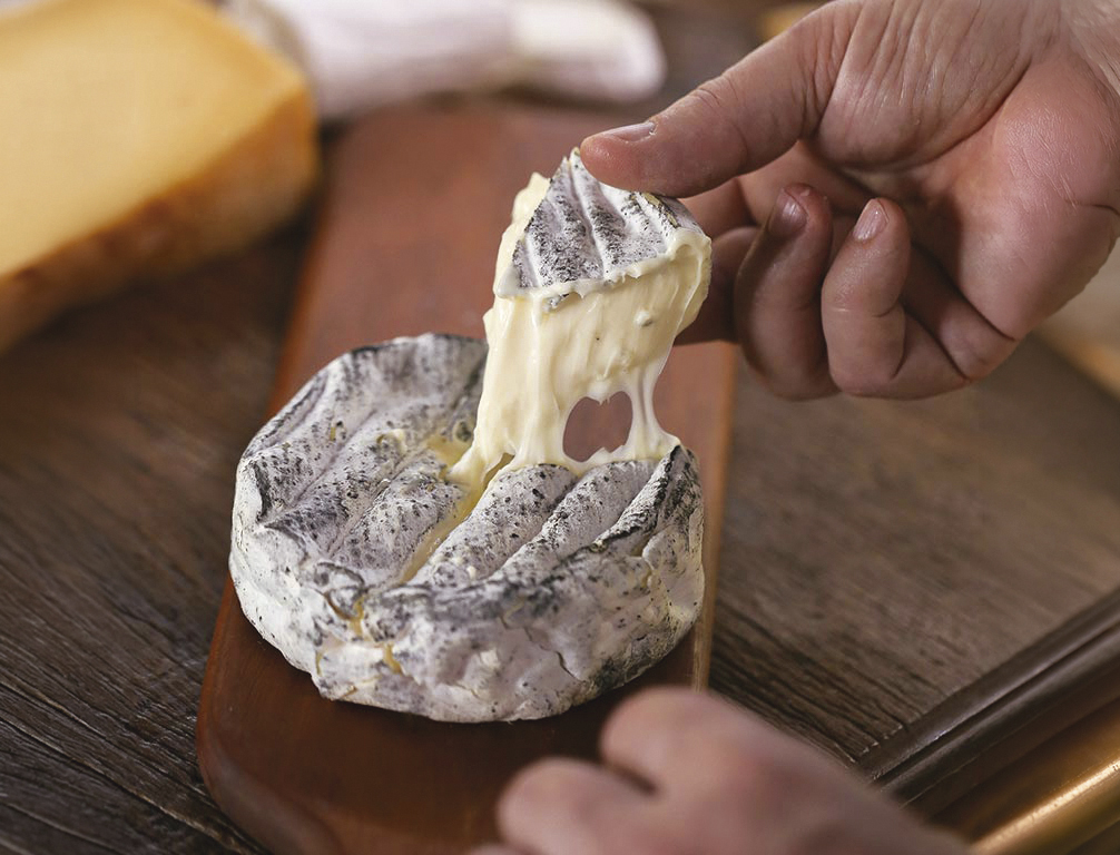 Queijo Lua Cheia Serra das Antas Fração 290g | Caixa 04 unidades