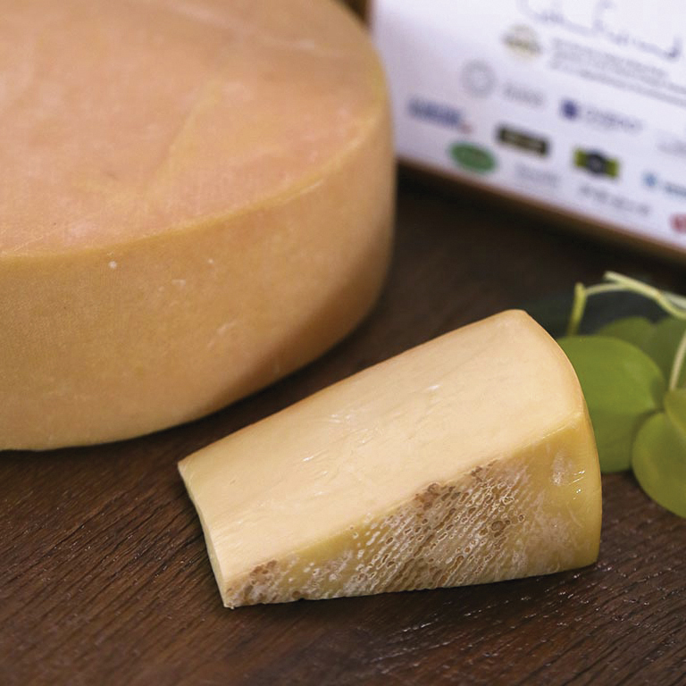 Queijo Raclette Serra das Antas Peça 1/2 2,8kg | Caixa 01 unidade